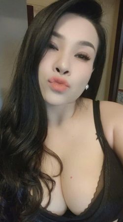 Discover Passionate Moments with Kiara Belle Tonight